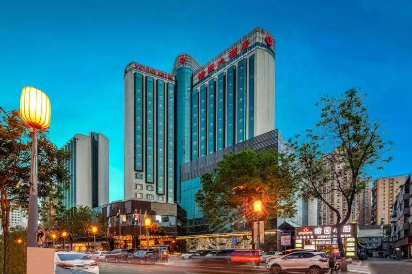 太原四星级酒店最大容纳400人的会议场地|山西愉园大酒店的价格与联系方式